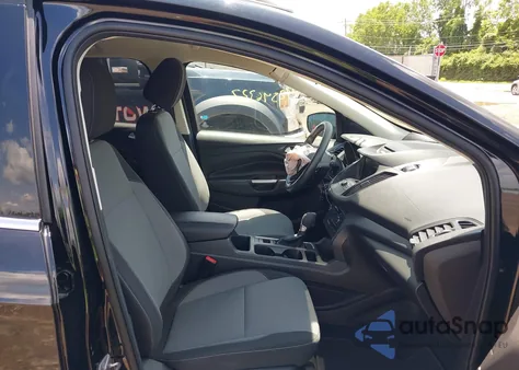 2017 Ford Escape Se from USA, damaged, VIN 1FMCU0GD4HUA21640